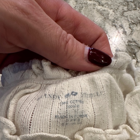 Brandy Melville Cream Ruffled High Waist Shorts - Picture 2 of 3